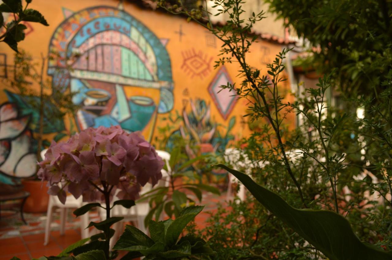 Hostal Sue Candelaria Bogotá Exterior foto